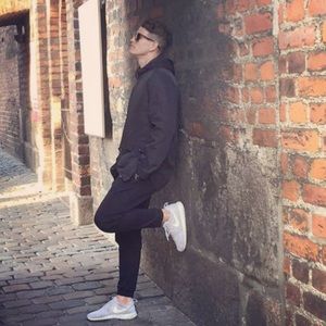 Meet your Posher, Chris